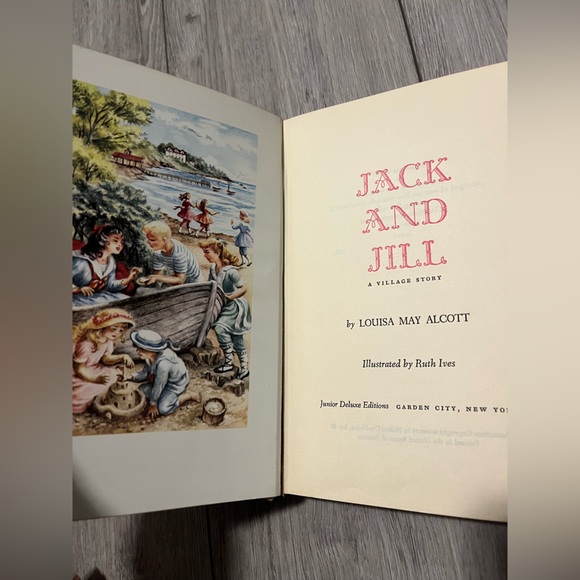 Vintage Storybook Set with Illustrations - Picture 7 of 11